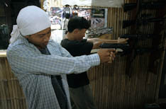 Cambodge - Shooting range - 5
